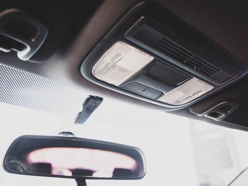 Used 2017 Honda Civic Sport image 10