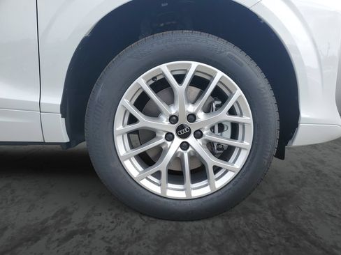 New 2026 Audi Q3 quattro 2.0T AWD/4WD image 6
