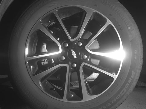 Used 2025 Chevrolet TrailBlazer LT FWD image 12