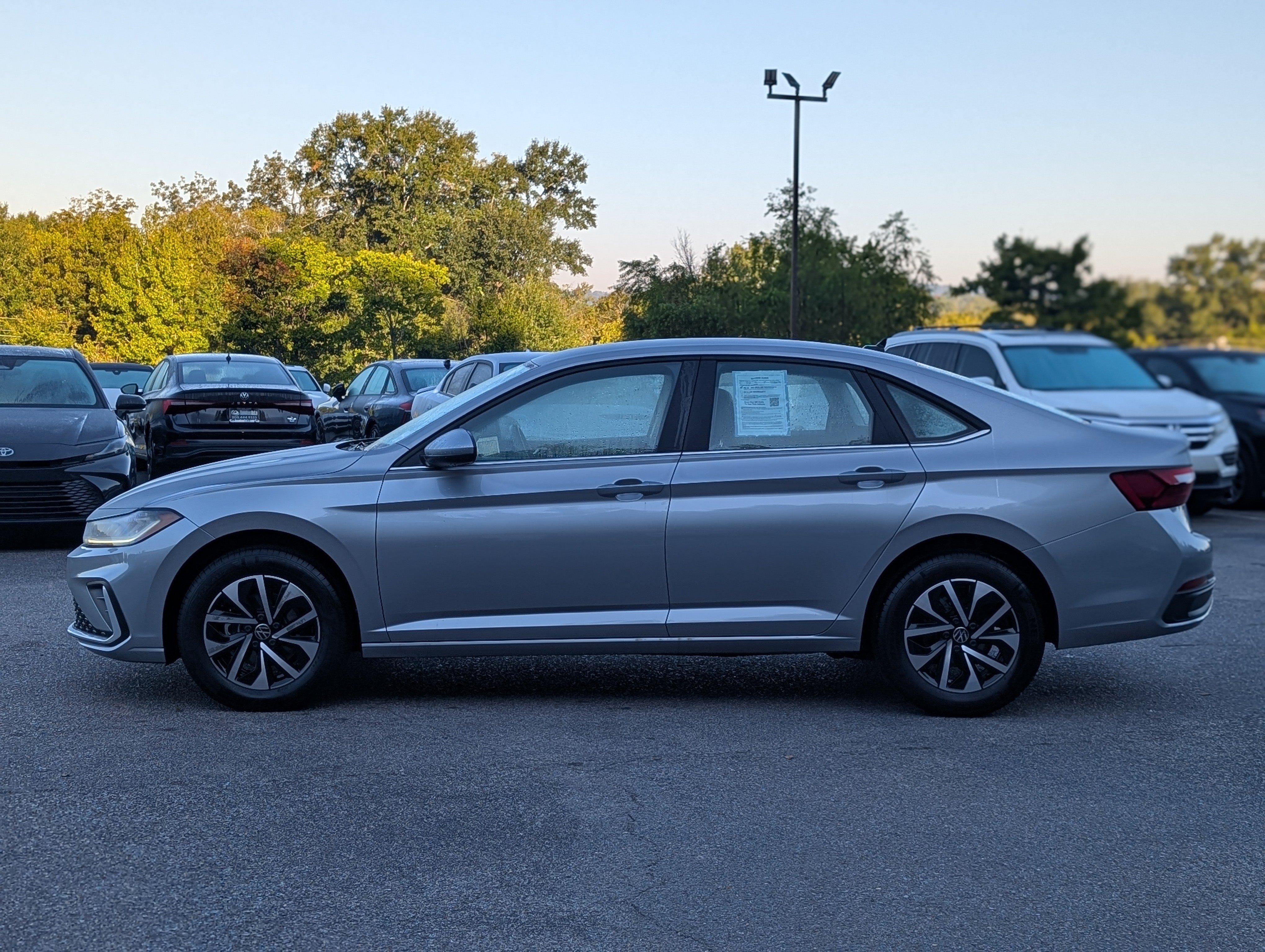 Used 2026 Volkswagen Jetta S FWD image 6