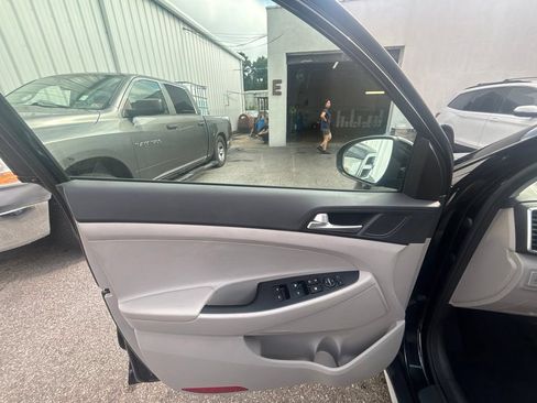 Used 2019 Hyundai Tucson SEL w/ Cargo Package FWD image 11