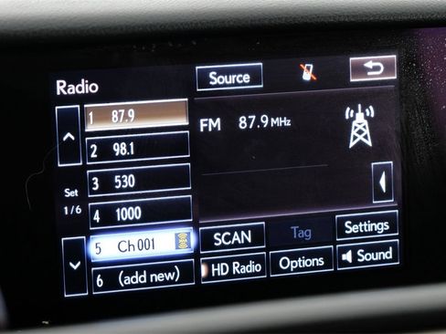 Used 2017 Lexus RC 200t F Sport image 32