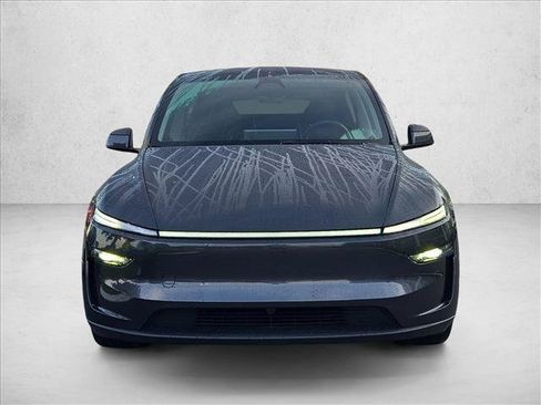 Used 2026 Tesla Model Y Long Range AWD/4WD image 3