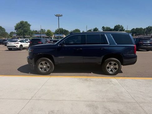Used 2019 Chevrolet Tahoe LS w/ Enhanced Driver Alert Package AWD/4WD image 11