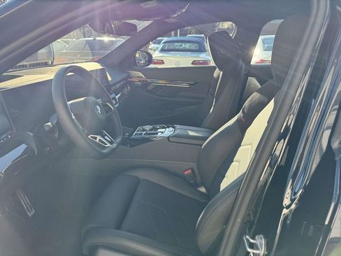 Used 2026 BMW 550e xDrive image 11