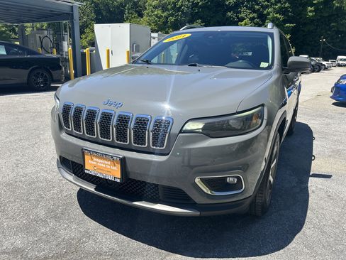 Used 2021 Jeep Cherokee Limited AWD/4WD image 10