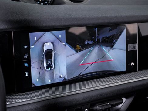 New 2026 Porsche Cayenne Coupe image 23