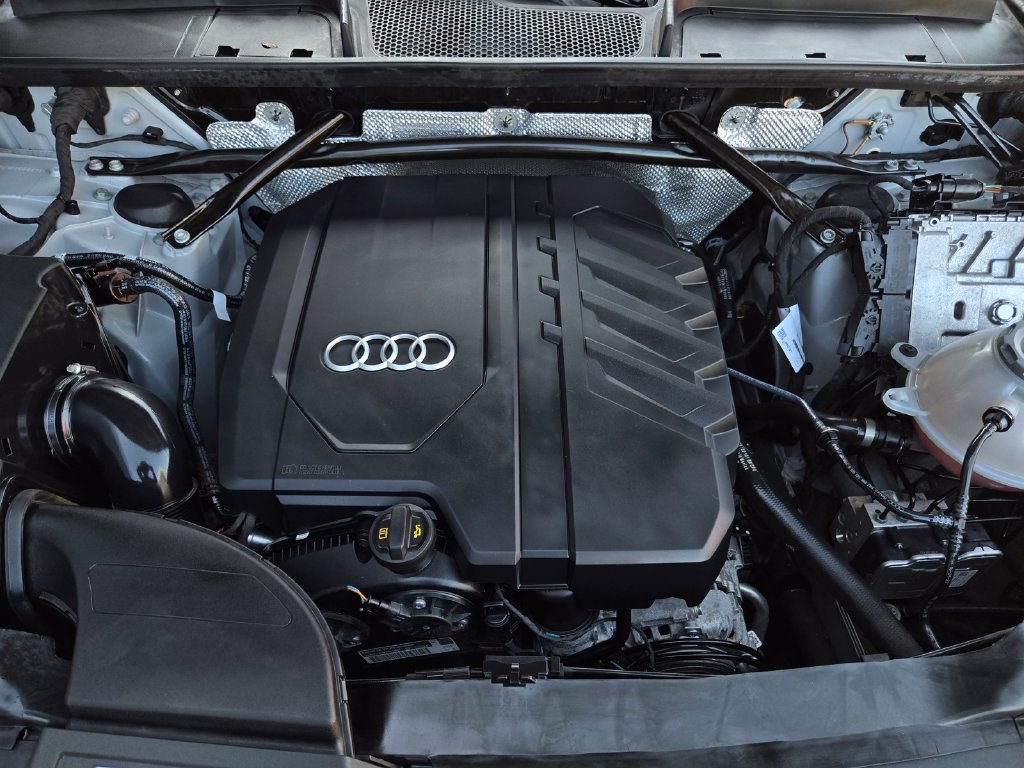 Used 2023 Audi Q5 2.0T Premium Plus w/ Premium Plus Package AWD/4WD image 35