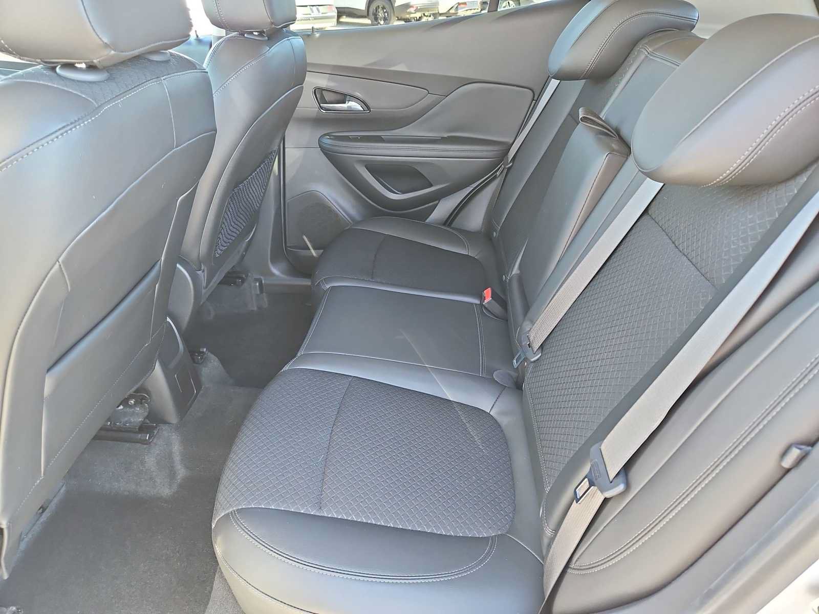 Used 2017 Buick Encore Preferred FWD image 19