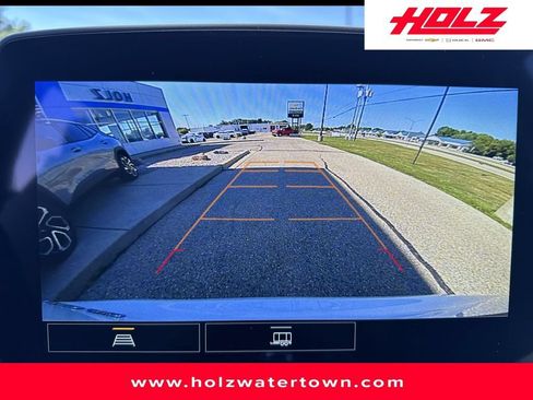 Used 2025 Chevrolet Blazer LT AWD/4WD image 14