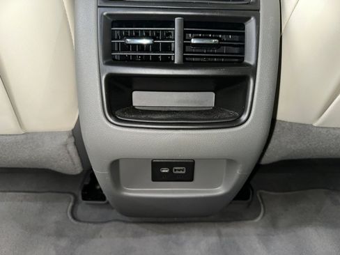 Certified 2023 Cadillac XT5 Premium Luxury image 28