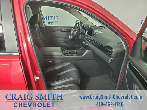 Used 2025 Honda Pilot EX-L image 16