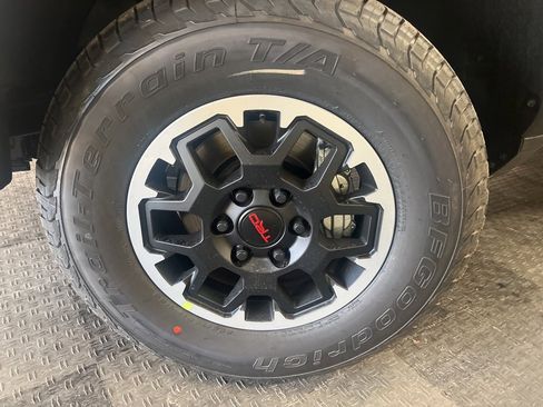 New 2026 Toyota Tacoma TRD Off-Road image 2