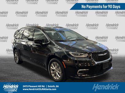Used 2022 Chrysler Pacifica Touring-L