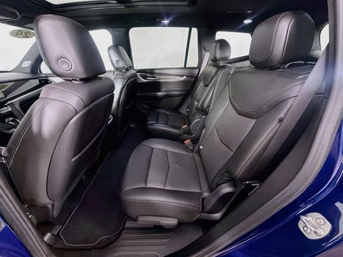 Used 2024 Cadillac XT6 Sport w/ Technology Package AWD/4WD image 26