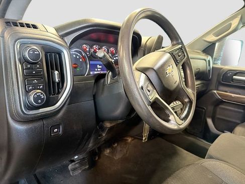 Used 2021 Chevrolet Silverado 3500 LT image 10