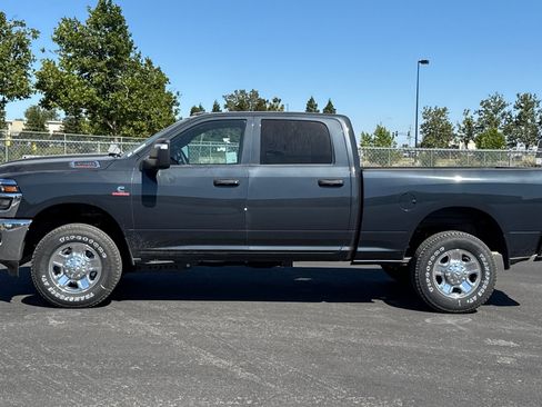 New 2026 RAM 3500 Tradesman AWD/4WD image 6