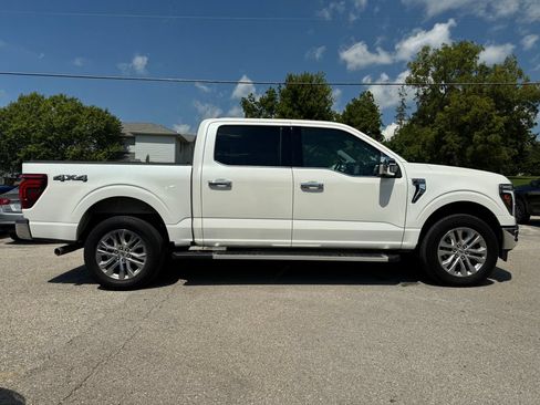 Used 2025 Ford F150 Lariat w/ Equipment Group 502A High AWD/4WD image 4