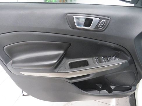 Used 2019 Ford EcoSport Titanium image 27