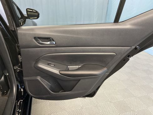 Used 2022 Nissan Altima 2.5 SR w/ Midnight Edition Package image 38