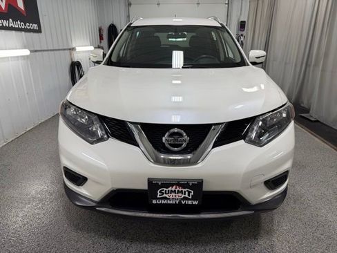 Used 2016 Nissan Rogue SV AWD/4WD image 2
