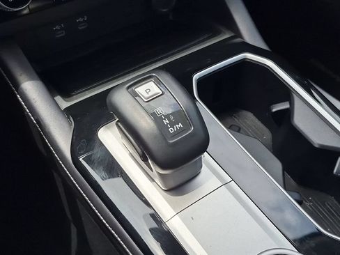 Used 2025 Mitsubishi Outlander SE AWD/4WD image 20