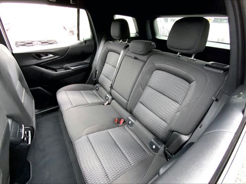 Used 2026 Chevrolet Equinox LT FWD image 19