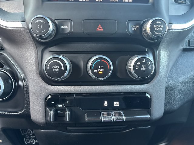 Used 2019 RAM 1500 Big Horn AWD/4WD image 18
