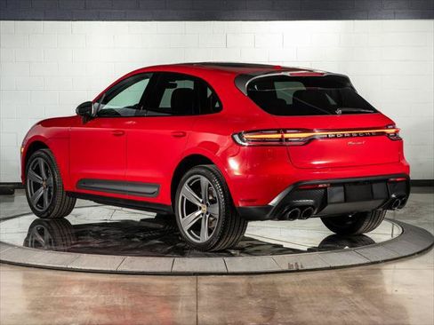 Used 2025 Porsche Macan Turbo AWD/4WD image 3