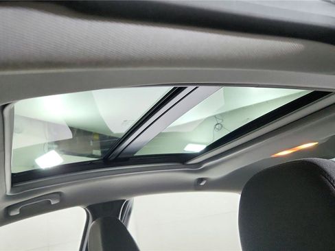 Used 2024 Chevrolet Malibu LT image 12