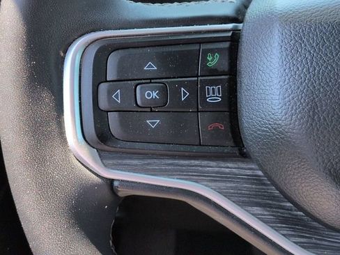 Used 2024 Jeep Wagoneer L Series II image 30