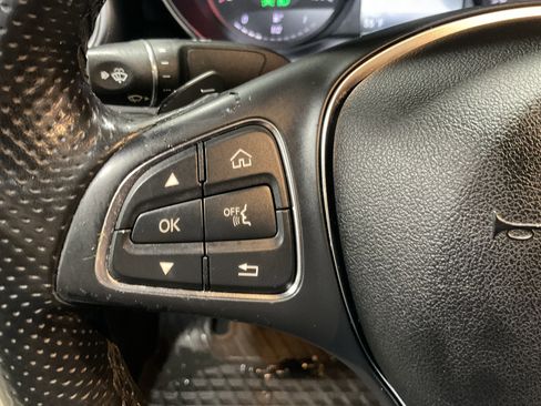 Used 2018 Mercedes-Benz C 300 4MATIC Cabriolet image 34