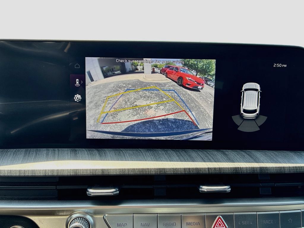 Used 2024 Kia Telluride EX w/ EX Captain's Chair Package AWD/4WD image 14