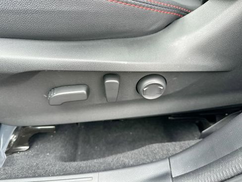 Used 2023 Subaru Forester Sport image 22