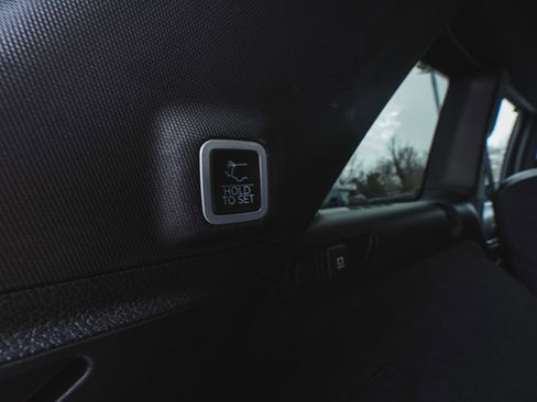 Used 2024 Jeep Grand Cherokee Overland w/ Advanced Protech Group III image 48