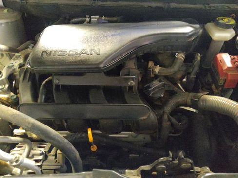 Used 2019 Nissan Rogue Sport SV image 30