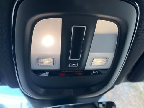 New 2026 Volvo XC60 B5 Ultra w/ Climate Package image 35