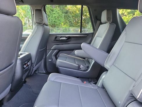Certified 2025 Chevrolet Tahoe Premier RWD image 13