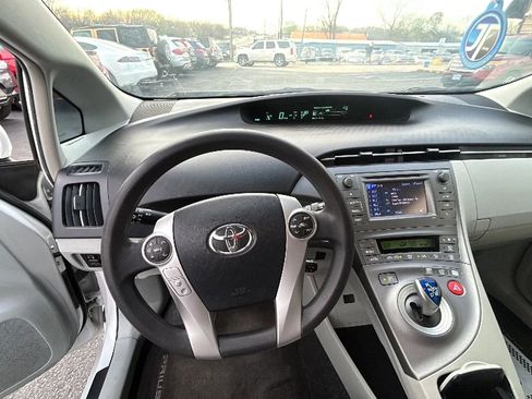 Used 2013 Toyota Prius Two image 25
