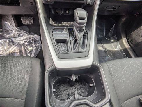 Used 2023 Toyota RAV4 XLE FWD image 12