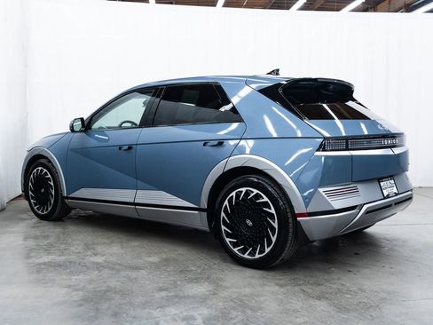 Used 2024 Hyundai Ioniq 5 Limited image 4