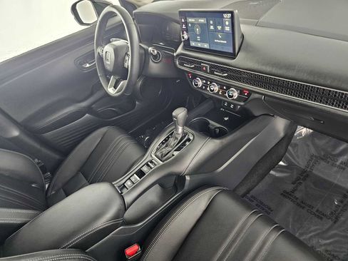 Used 2026 Honda HR-V EX-L image 11