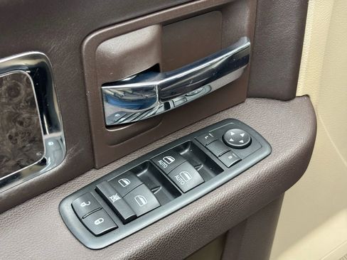 Used 2012 RAM 1500 Laramie Longhorn image 18