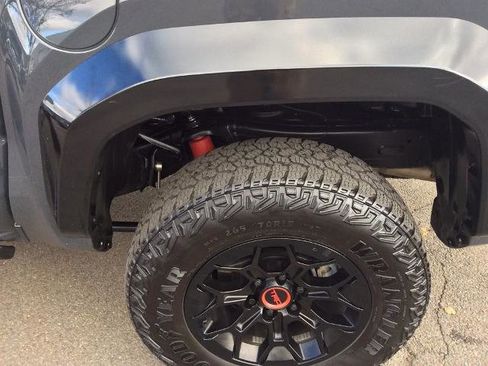 Used 2025 Toyota Tacoma TRD Pro image 10