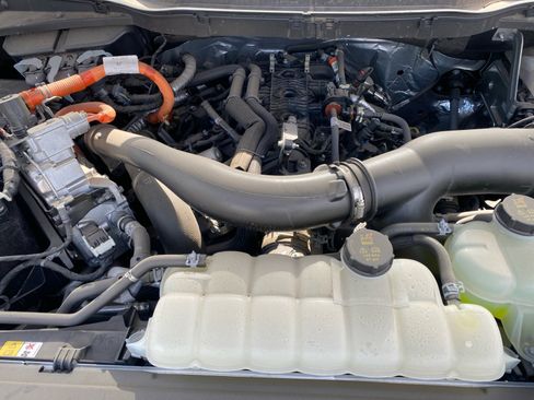 New 2024 Ford F150 XLT w/ Equipment Group 302A MID image 21