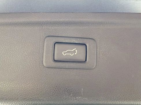 Used 2015 Subaru Outback 2.5i Limited AWD/4WD image 12