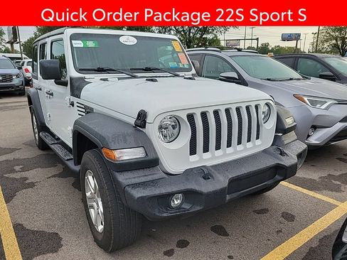 Used 2020 Jeep Wrangler Unlimited Sport S AWD/4WD image 3