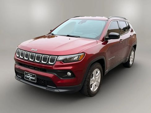 Used 2022 Jeep Compass Latitude FWD image 6