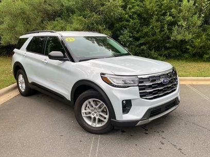 Used 2026 Ford Explorer Active w/ Active Comfort Package