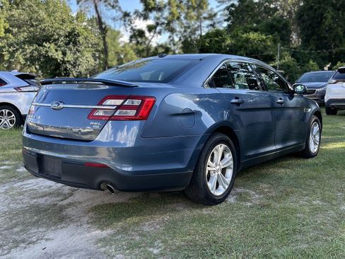 Used 2019 Ford Taurus SEL AWD/4WD image 3